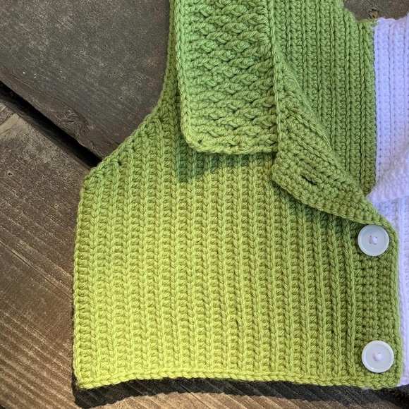 Sweater Vest button down - Picture 3 of 3